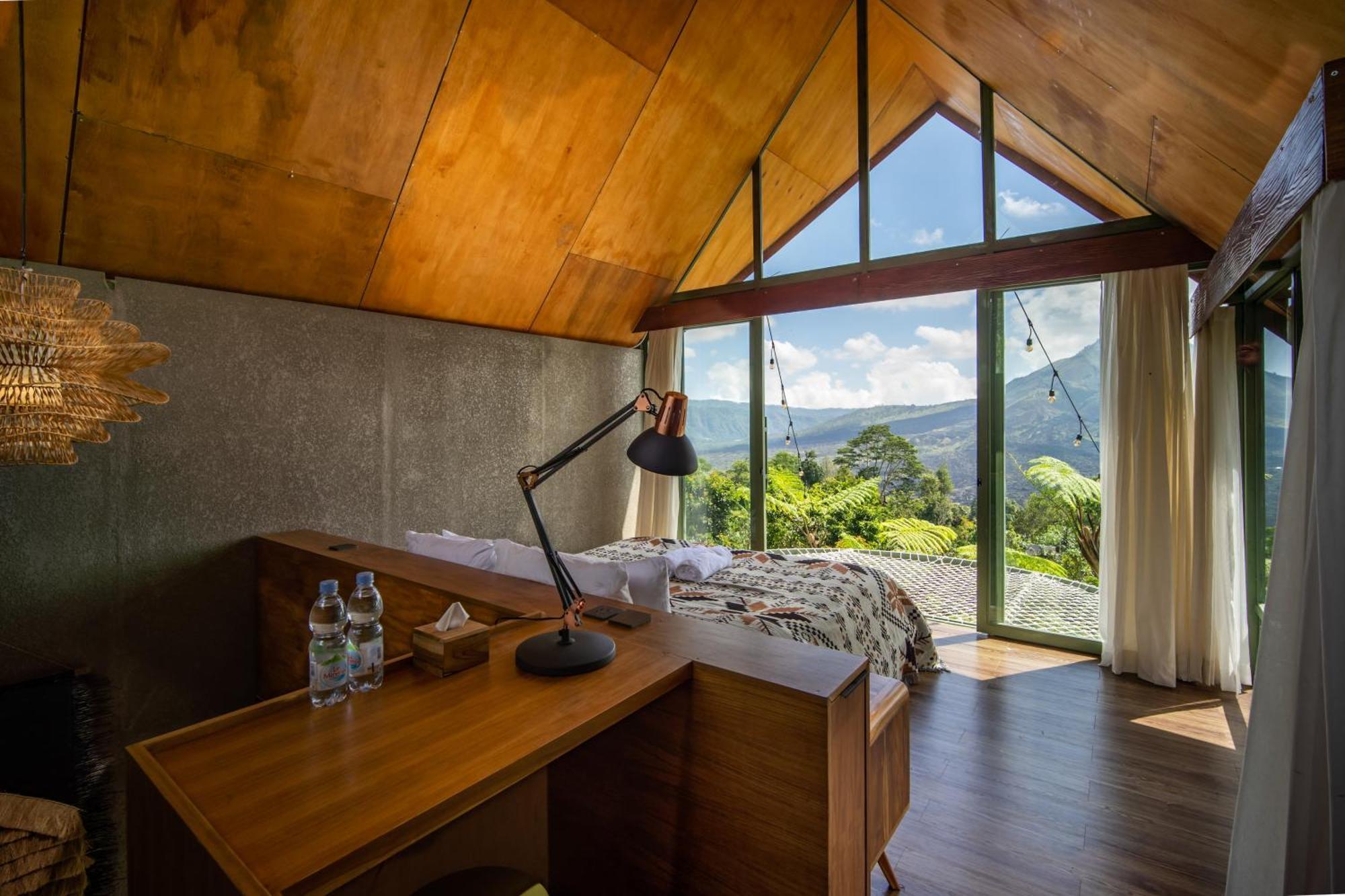 Black Wood Cabin Kintamani Extérieur photo