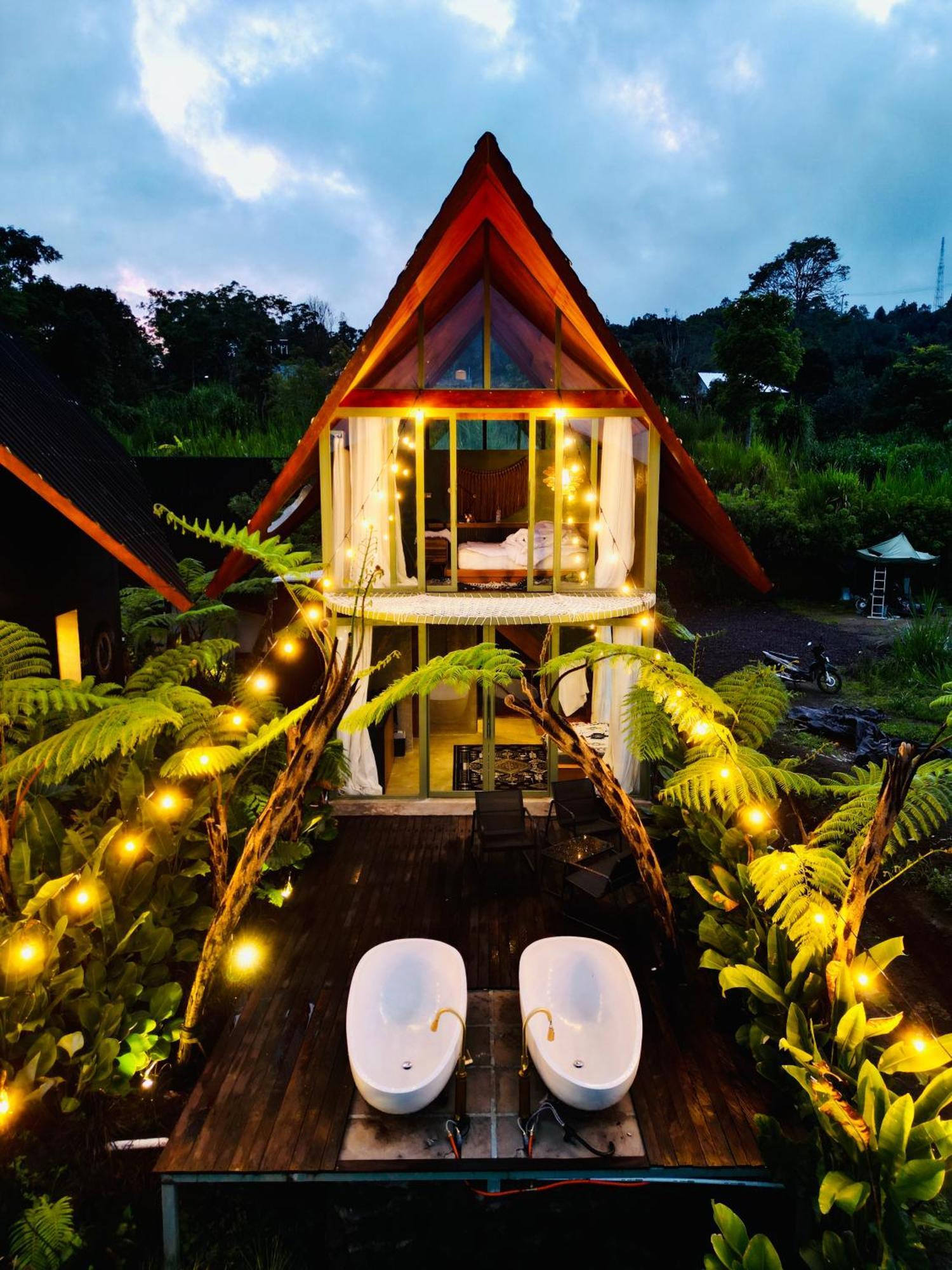 Black Wood Cabin Kintamani Extérieur photo