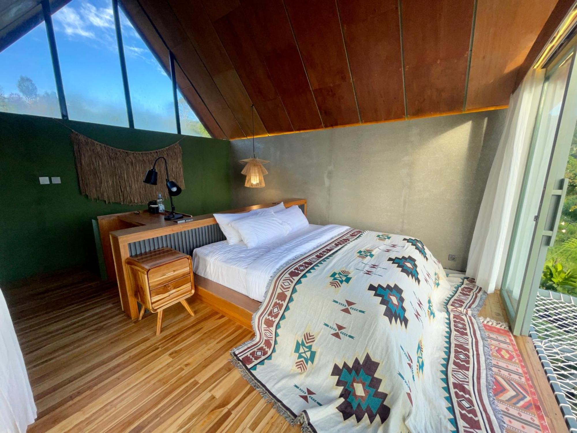 Black Wood Cabin Kintamani Extérieur photo